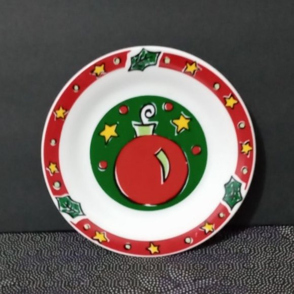 Gibson Christmas Treasures Red Ball SALAD/DESSERT - Picture 3 of 7